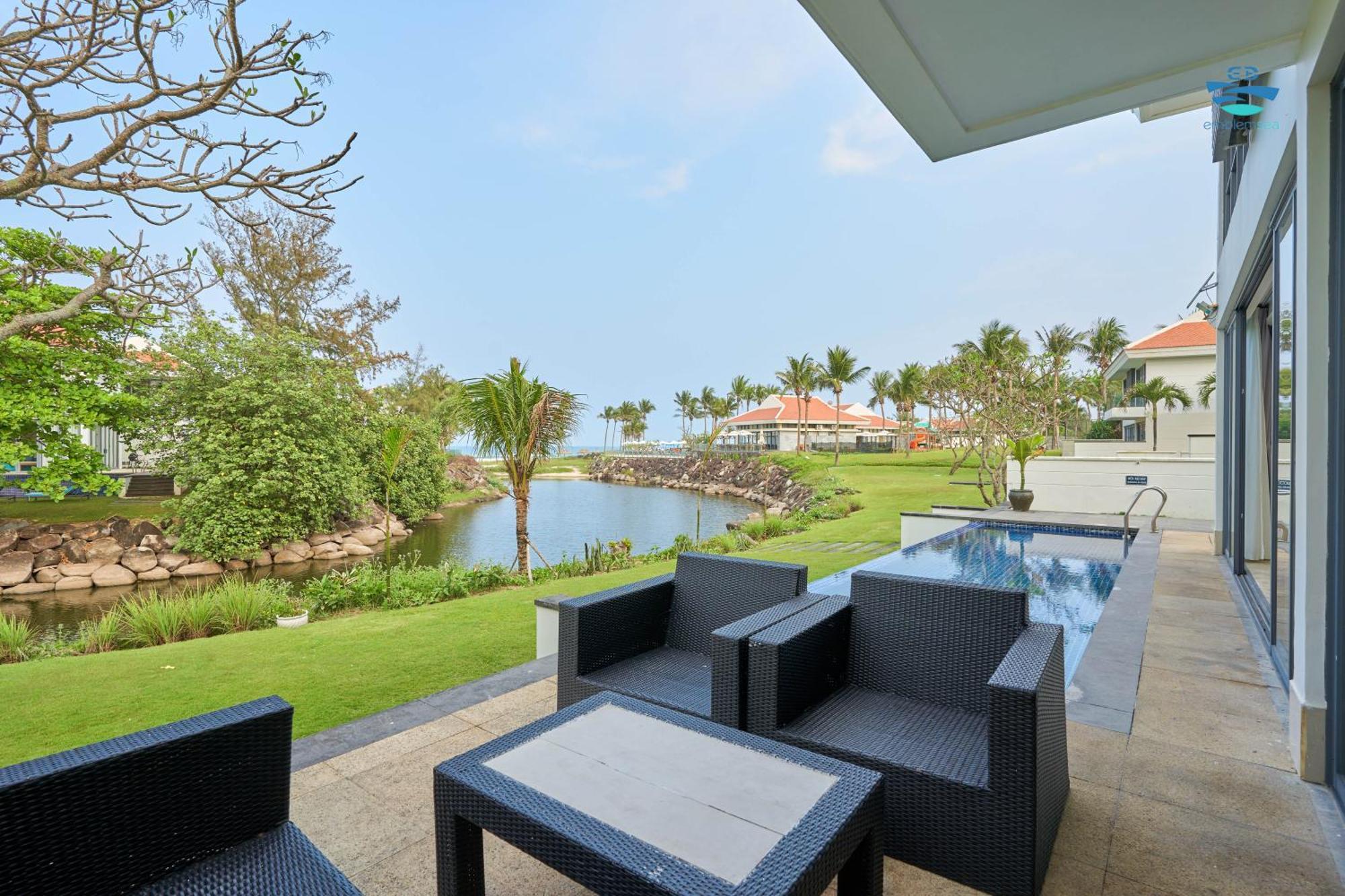Biệt thự The Ocean Pool View Beachfront *